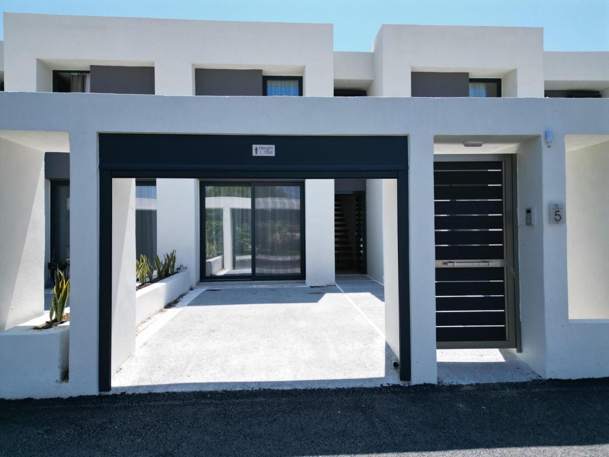 Serene Villas Halkidiki - Cfront Private Pool Nea Iraklia Bagian luar foto